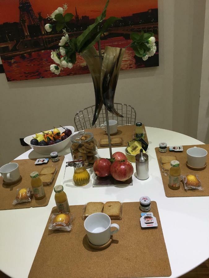 Flowers Apartment บารี ภายนอก รูปภาพ